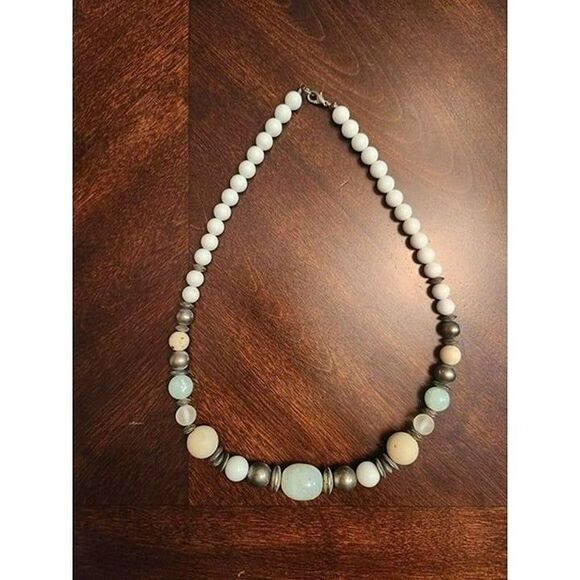 Vintage Chunky Necklace Lot - Picture 7 of 10